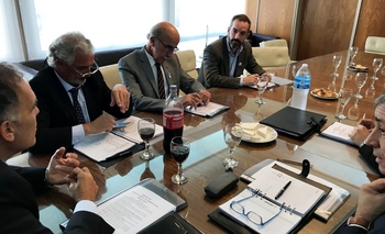 Imagen de la nota: Jáuregui participó de la Sesión del Consejo de la Magistratura 