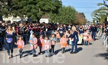 Imagen de la nota: Las mejores imágenes del desfile patrio 