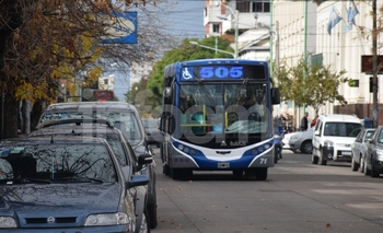 El transporte urbano circulará hasta las 18 Imagen de la nota: El transporte urbano circulará hasta las 18