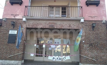 La AJB va a paro y pide  Imagen de la nota: La AJB va a paro y pide