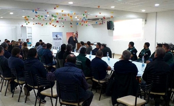 Reunión de sindicalistas en el CECO Imagen de la nota: Reunión de sindicalistas en el CECO