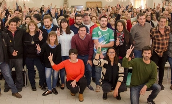 Aguilera presenta a sus candidatos en un acto Imagen de la nota: Aguilera presenta a sus candidatos en un acto