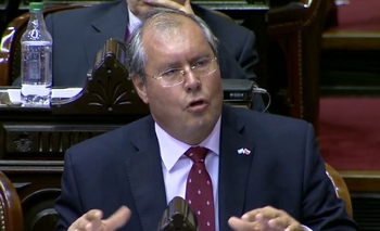 Imagen de la nota: Congreso: balearon al diputado nacional Héctor Olivares