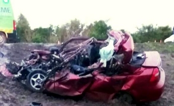 Imagen de la nota: Tres muertos en un impresionante choque en ruta 5