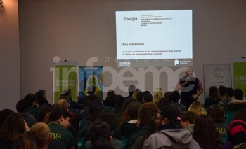 Imagen de la nota: Profesionales de OPDS brindan una charla 