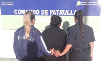 Atraparon a una mujer que tenía pedido de captura Imagen de la nota: Atraparon a una mujer que tenía pedido de captura