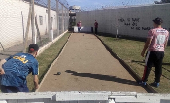 Se realiza un torneo de bochas en la Unidad 38 Imagen de la nota: Se realiza un torneo de bochas en la Unidad 38