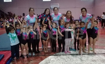 Imagen de la nota: Multitudinario encuentro de gimnasia en el “19 de Febrero”