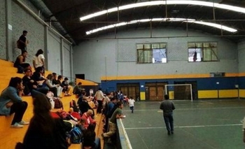 Anuncian reducción del 30% en la tarifa de luz a clubes de barrio Imagen de la nota: Anuncian reducción del 30% en la tarifa de luz a clubes de barrio