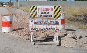 Imagen de la nota: Barrio San Vicente: comenzó la obra de renovación de la red de gas 