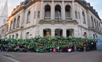 Imagen de la nota: La celebración de lucha ante la presentación del proyecto IVE