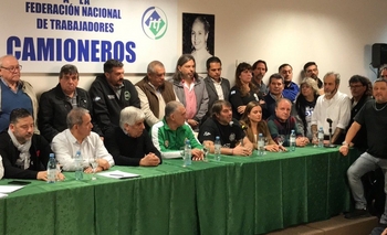 Imagen de la nota: Sindicatos hablan de paro con 