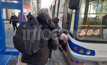Vuelta a clases: se extienden los horarios de los colectivos Imagen de la nota: Vuelta a clases: se extienden los horarios de los colectivos