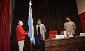 Video: así fue la escandalosa sesión Imagen de la nota: Video: así fue la escandalosa sesión