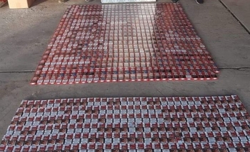 Provinciales: decomisaron más de 850 atados de cigarrillos Imagen de la nota: Provinciales: decomisaron más de 850 atados de cigarrillos