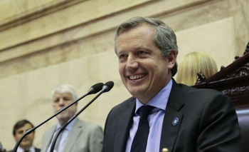 Monzó aspira a convertirse en el próximo gobernador bonaerense Imagen de la nota: Monzó aspira a convertirse en el próximo gobernador bonaerense