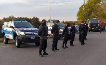 Imagen de la nota: Operativo de Policía Federal en el peaje de Hinojo 