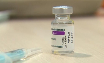 Este jueves llegan 600 dosis de AstraZeneca Imagen de la nota: Este jueves llegan 600 dosis de AstraZeneca