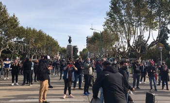 Imagen de la nota: Protesta de trabajadores en la casa del Intendente