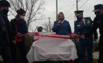 Instalaron un Banco Rojo en la Unidad Penitenciaria Nº 27 Imagen de la nota: Instalaron un Banco Rojo en la Unidad Penitenciaria Nº 27