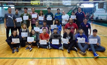 Imagen de la nota: “Olavarría se capacita”: habrá curso sobre arbitraje de vóley