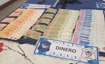 Imagen de la nota: Gran allanamiento: dieron con 2 kilos de droga
