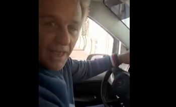 Un hombre arremetió con su camioneta contra OSDE Imagen de la nota: Un hombre arremetió con su camioneta contra OSDE