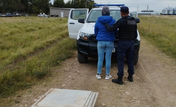 Imagen de la nota: Robaba cerámicos de Cerro Negro con una carretilla y fue aprehendida