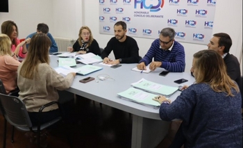 HCD: entró en tratamiento el proyecto de Galli para prohibir pasacalles de campaña Imagen de la nota: HCD: entró en tratamiento el proyecto de Galli para prohibir pasacalles de campaña