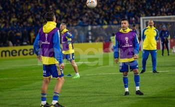 Copa Sudamericana: Janson y Mendía, juntos en el banco Imagen de la nota: Copa Sudamericana: Janson y Mendía, juntos en el banco
