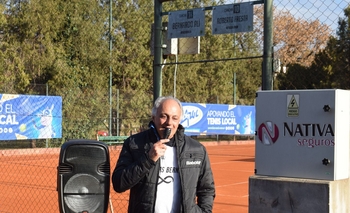 La “Copa Tito Vecchi” inauguró con homenaje a Bernardo Alí Imagen de la nota: La “Copa Tito Vecchi” inauguró con homenaje a Bernardo Alí
