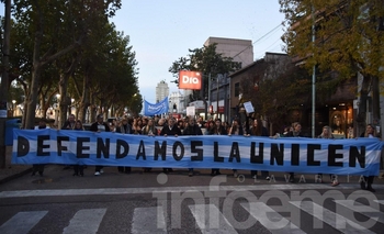 Imagen de la nota: Fotogalería: jornada universitaria en defensa de la educación pública