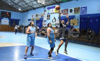 Imagen de la nota: Maxiliga: arrancó la competencia oficial del 2025