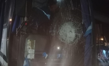 Torneo Interligas: apedrearon el micro de Racing de La Madrid Imagen de la nota: Torneo Interligas: apedrearon el micro de Racing de La Madrid