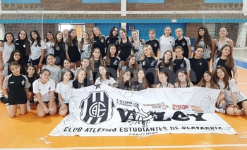 Imagen de la nota: Vóley: el “Bata” se lució en el “Víctor Sierra” en Córdoba