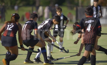 Imagen de la nota:  Hockey: continuidad para los equipos “albinegros”