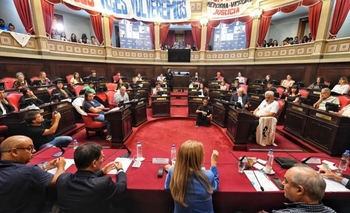 Imagen de la nota: El Senado bonaerense conformó sus comisiones permanentes