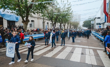 Imagen de la nota: Convocan a instituciones para el Desfile Patrio del 25 de Mayo