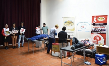 Imagen de la nota: Un gran número de voluntarios donaron sangre