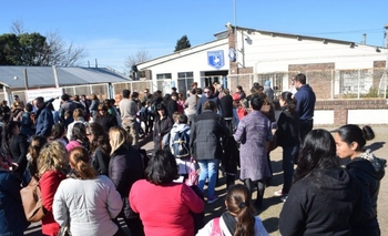 Imagen de la nota: Pedirán a la OPDS que haga estudios ambientales en la Escuela N°49