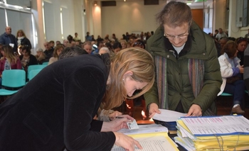 Imagen de la nota: Se realizó acto de firmas de Escrituras Sociales