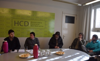 Imagen de la nota: Aguilera recibió a dirigentes de clubes: plantearon preocupaciones por tarifas