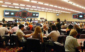 Imagen de la nota: Cristóbal López vende su negocio del juego: entre ellos el Bingo local