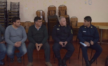 Imagen de la nota: Vecinos se reunieron con autoridades policiales