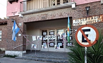 Judiciales rechazaron la propuesta del gobierno y harán paro Imagen de la nota: Judiciales rechazaron la propuesta del gobierno y harán paro