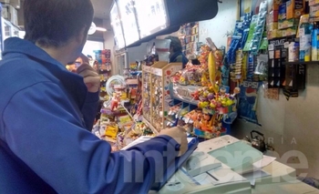 Imagen de la nota: Inspeccionan comercios por cobro adicional en la carga de la SUBE