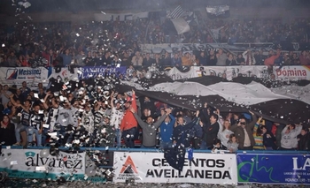 Imagen de la nota: Estudiantes ya arregló el primer amistoso