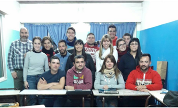 Encuentro entre estudiantes y funcionarios Imagen de la nota: Encuentro entre estudiantes y funcionarios