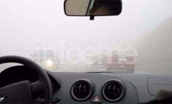 Imagen de la nota:  Visibilidad reducida por bancos de neblina en la ciudad