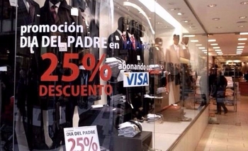 Ventas por el Día del Padre cayeron 3,6% según CAME Imagen de la nota: Ventas por el Día del Padre cayeron 3,6% según CAME